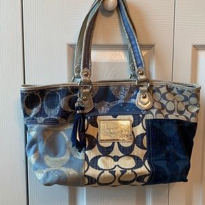 COACH POPPY DENIM TOTE BAG—limited edition